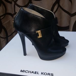 MICHAEL Michael Kors 'Guiliana' Peep Toe Booties